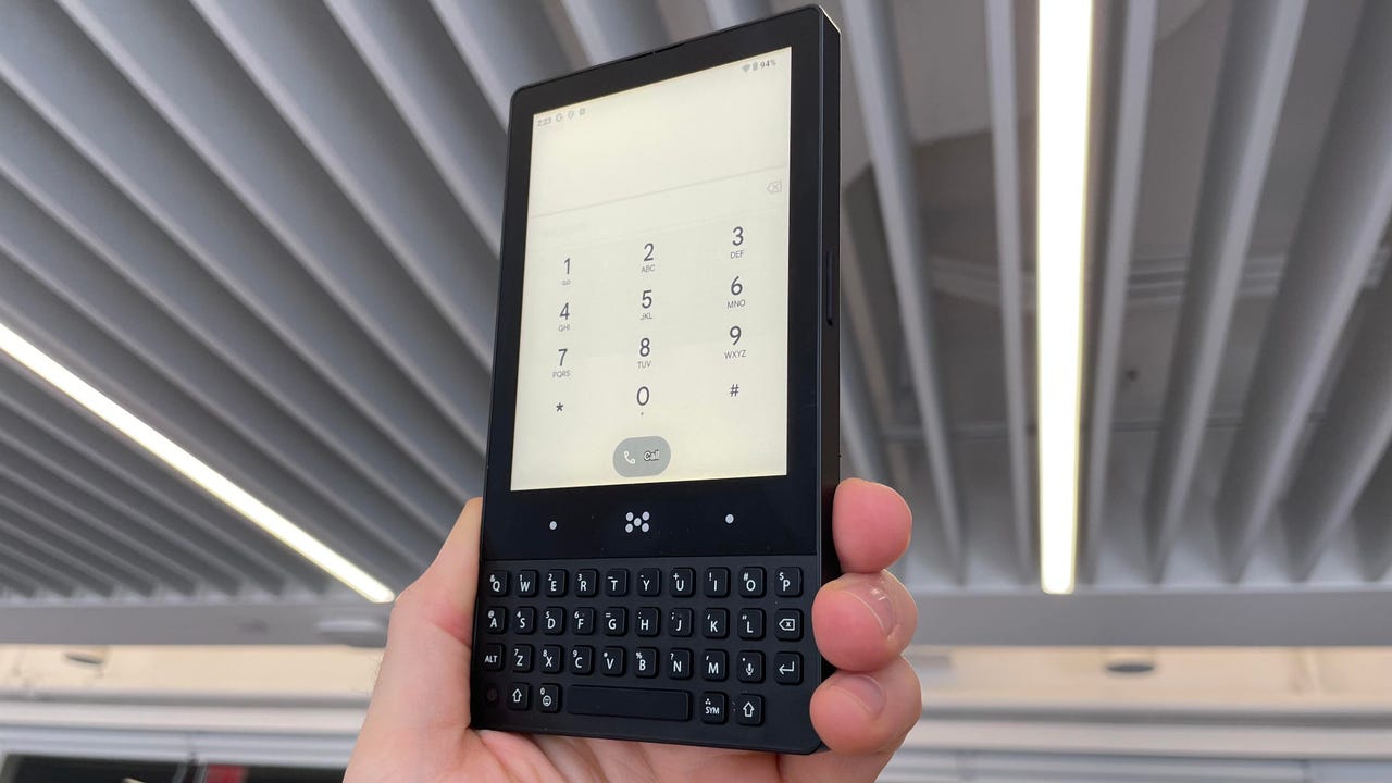 Minimal Phone